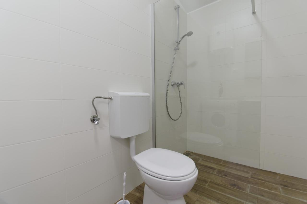 Apartments Goran By Rent Istria Умаг Экстерьер фото